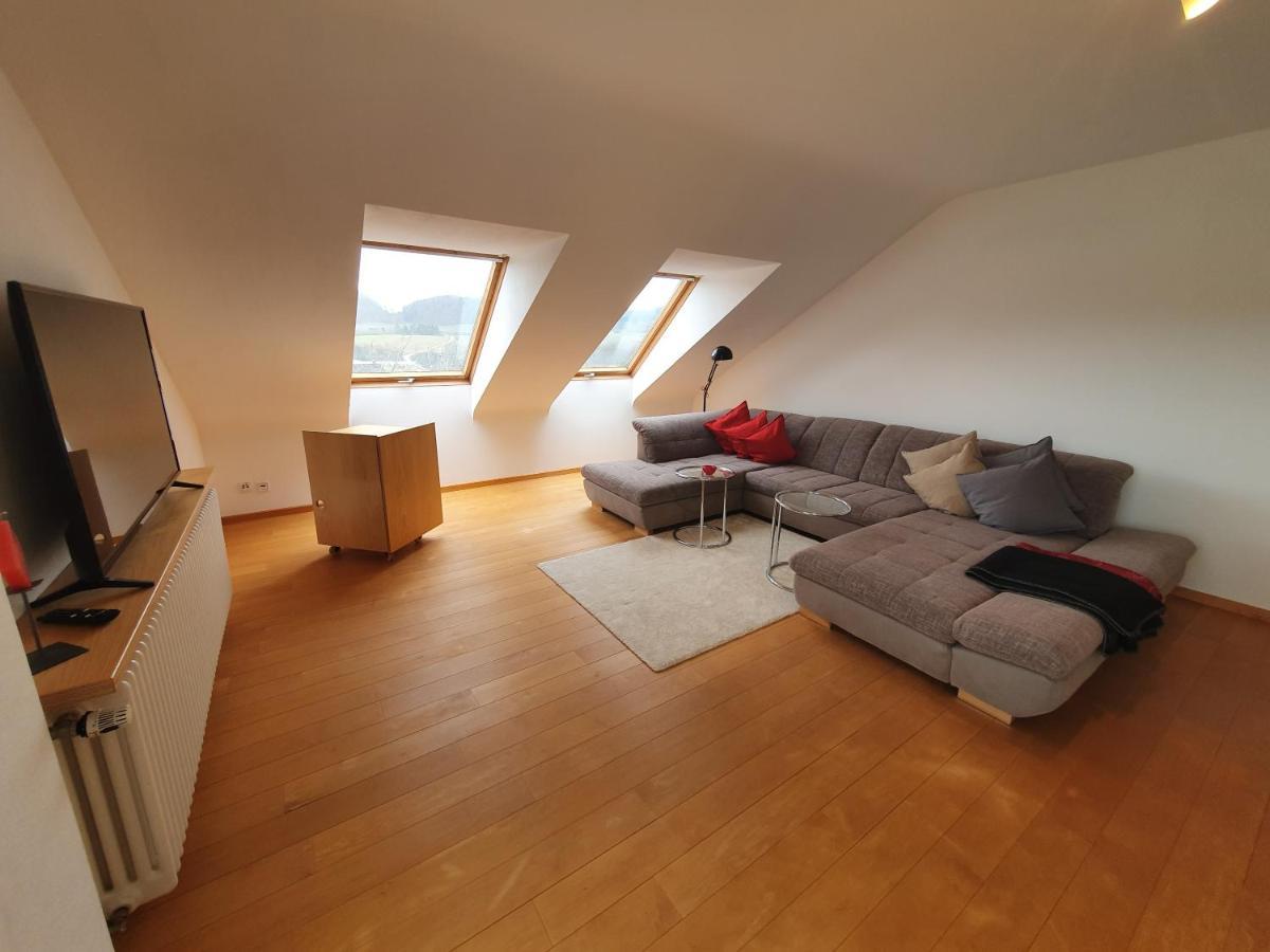 Ferienwohnung Nussbaum Мерциг Экстерьер фото